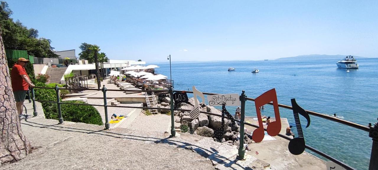 Retro Opatija Center Apartments Exterior foto